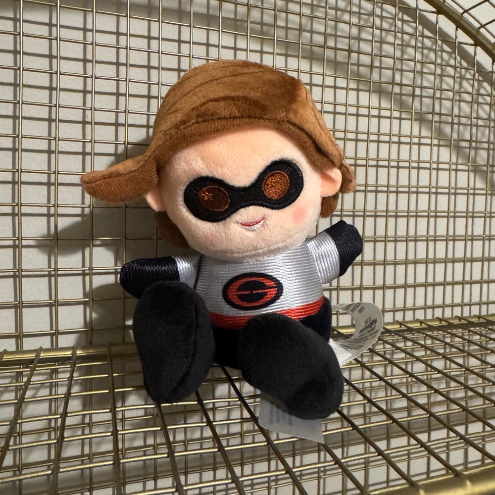 Mrs. Incredible Disney Wishable (Secret)